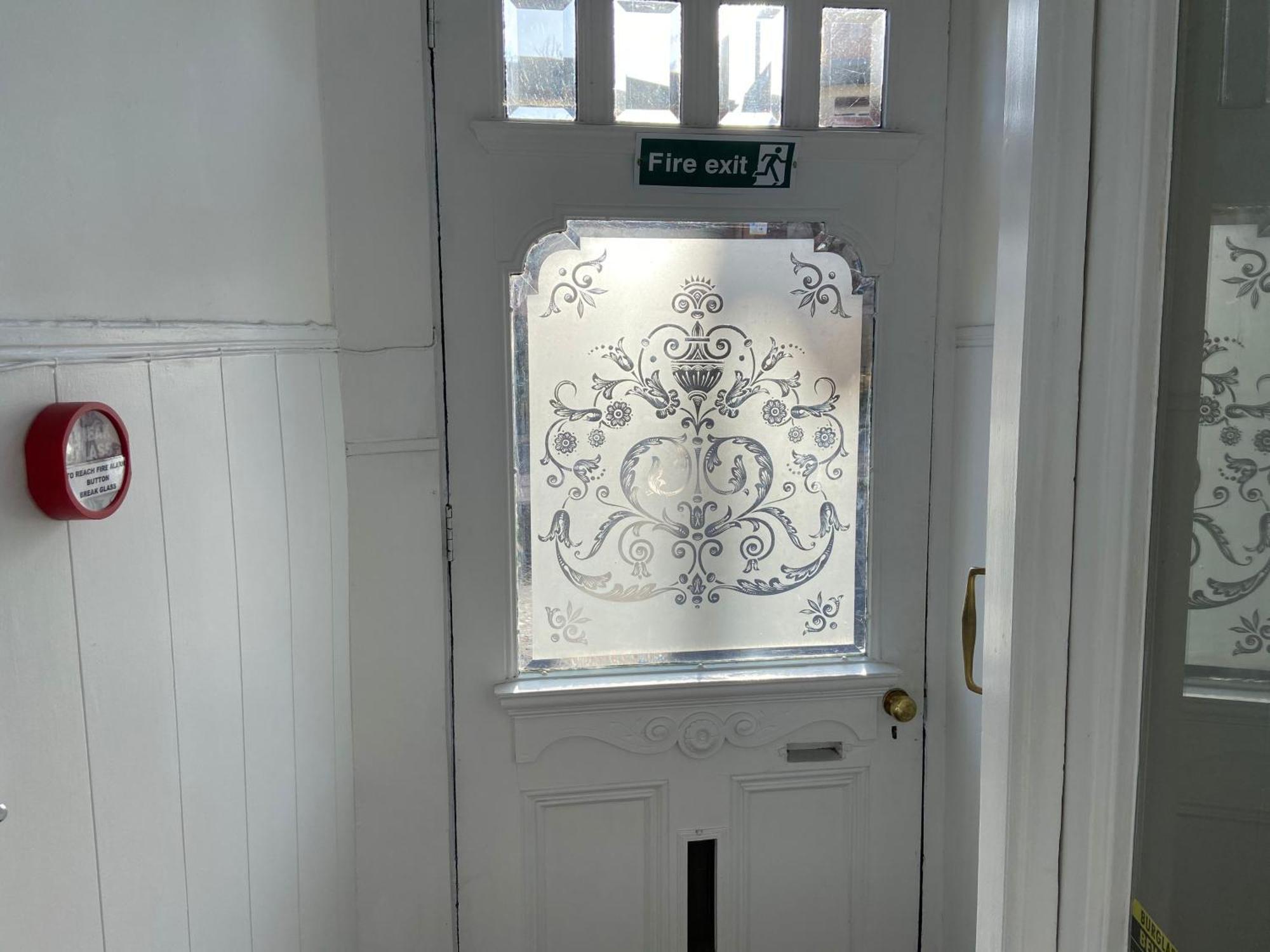 Deluxe Three Bed Bnb In Henley-On-Thames Near Station River & Town Centre 외부 사진